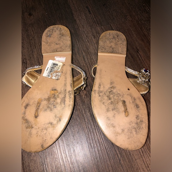 Gold Fancy Sandals with Stones (please see photos for sizing) - Picture 5 of 7